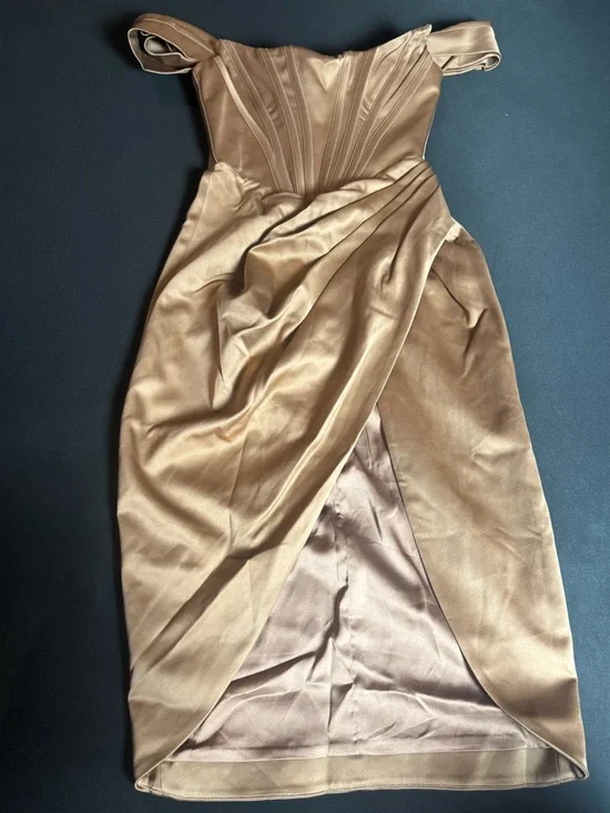 HOUSE OF CB ‘Loretta’ Toffee Satin Off Shoulder Dress 🤎 Size S (US 4–6) - Picture 2 of 8